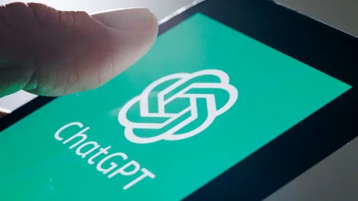 প্রতিদিন ২৫০ কোটির বেশি নির্দেশনা সামলাতে হয় চ্যাটজিপিটিকে