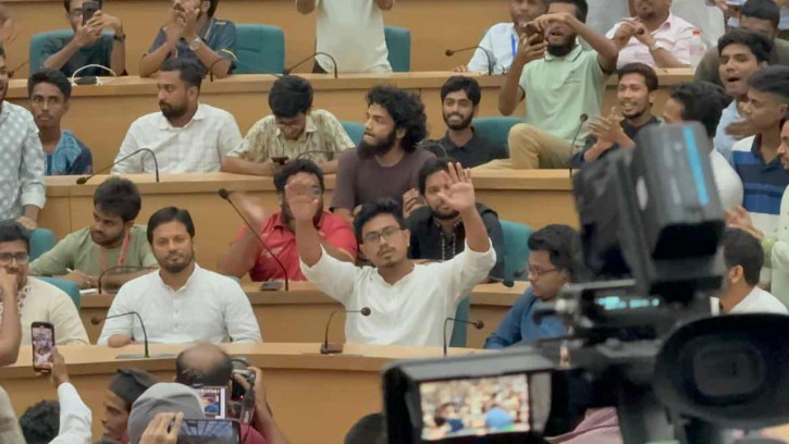 এটা আমার নয়, ঢাকা বিশ্ববিদ্যালয়ের সব শিক্ষার্থীর বিজয় : জিএস ফরহাদ