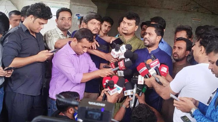 হামলাকারীদের গ্রেপ্তার ও নুরকে বিদেশ নিতে গড়িমসি করছে সরকার’