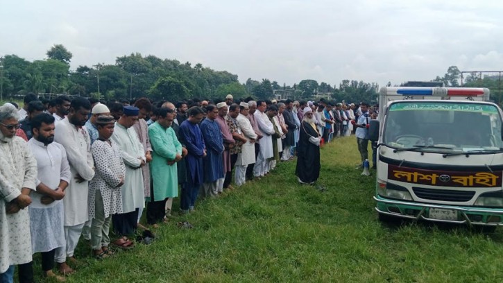 জাবিতে শিক্ষিকা জান্নাতুল ফেরদৌসের জানাজা সম্পন্ন