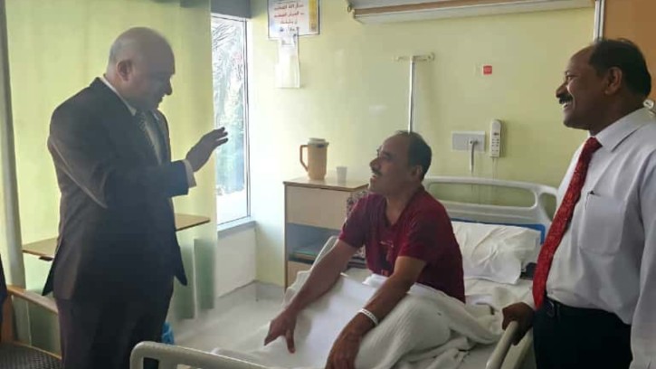 কুয়েতে চিকিৎসারত বাংলাদেশিদের খোঁজ নিলেন রাষ্ট্রদূত