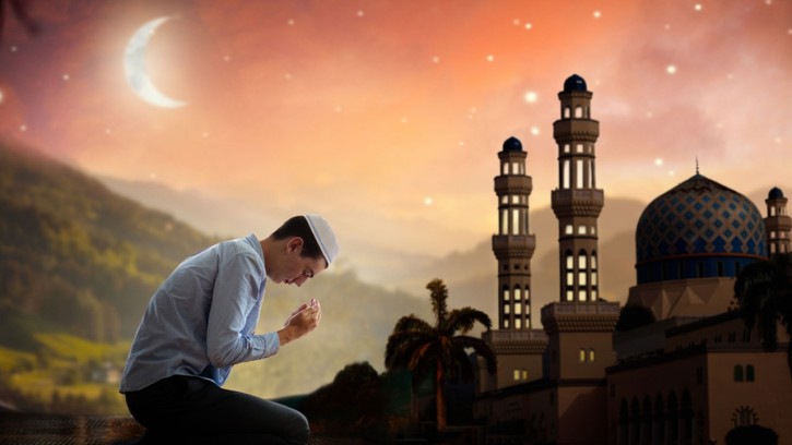 সুরা নিসায় আল্লাহর জিকিরের গুরুত্ব নিয়ে যা বলা হয়েছে