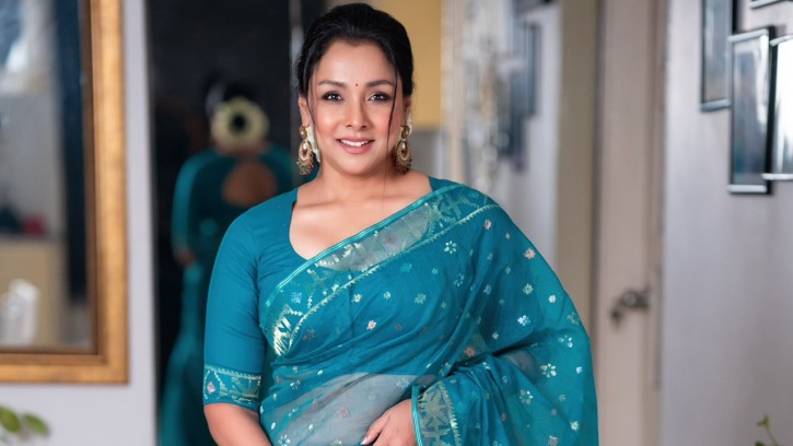 মাসে ৫ দিনের বেশি কাজ করি না : রুনা খান