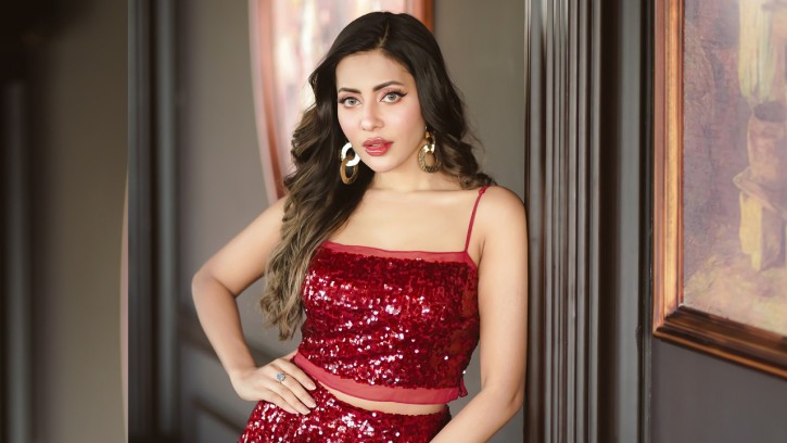 আমার পছন্দ দেশি ছেলে : সেমন্তী সৌমি  