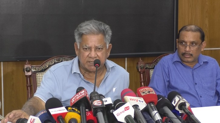 সংসদ নির্বাচন ফেব্রুয়ারিতেই হবে : উপদেষ্টা এম সাখাওয়াত