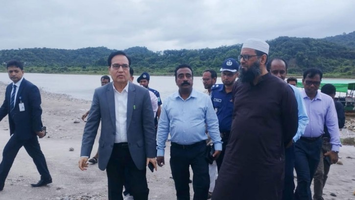 সাদা পাথর লুটপাটে জড়িতদের কাউকে ছাড় দেওয়া হবে না