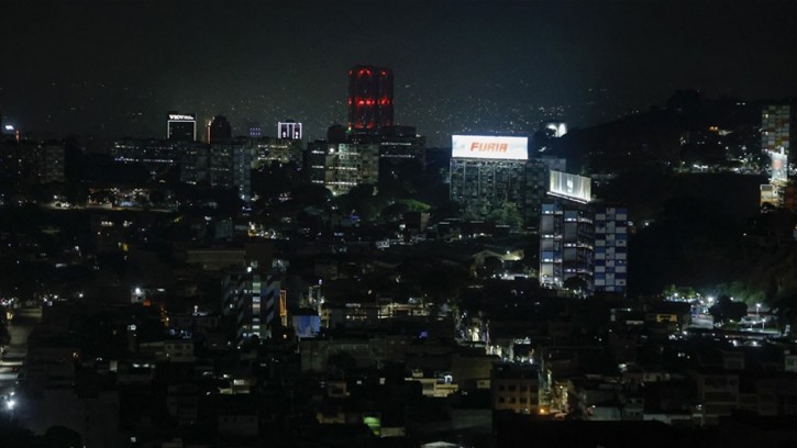 ভেনেজুয়েলায় মার্কিন অভিযানে নিহত অন্তত ৪০ : নিউইয়র্ক টাইমস